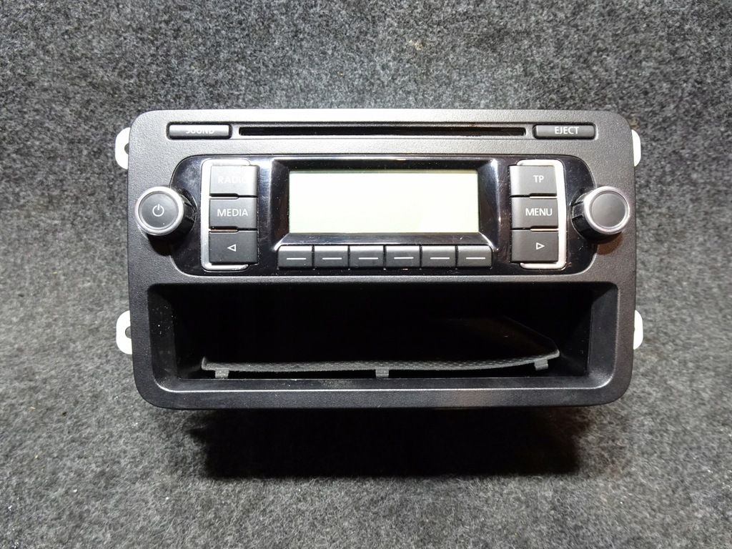 фото №1, Vw golf vi радіо 1k0035156a