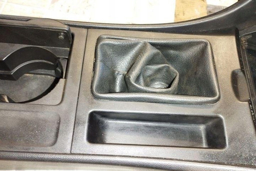 фото №11, Подлокотник mazda 3 bk bp4k64361 1.6l дизель 80kw 2006