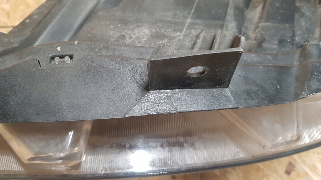 фото №8, Лампа передня права nissan nv200