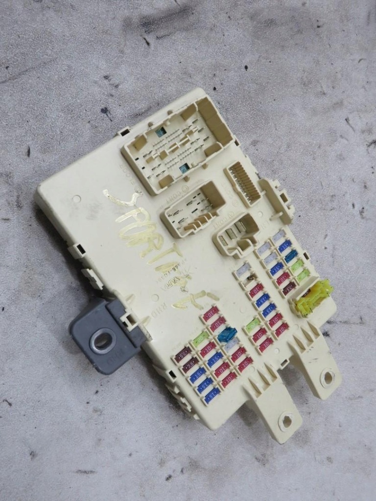 фото №1, Коробка предохранителей sportage iii 91950-3w040