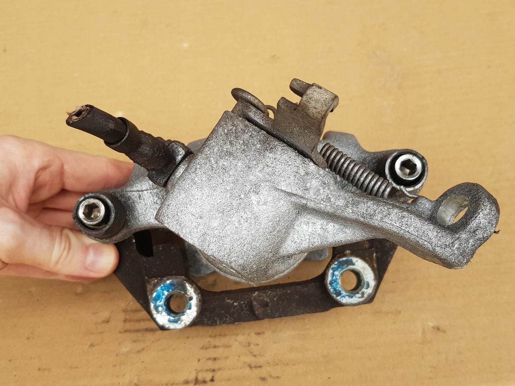 фото №9, Супорт гальмівний + скоба лівий задня / opel vectra c signum / перевірений