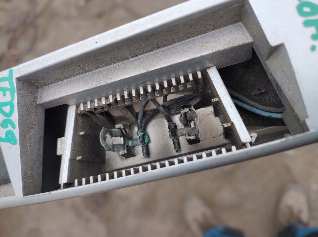 фото №8, Renault megane ii kombi накладка молдинг крышки багажника ted69