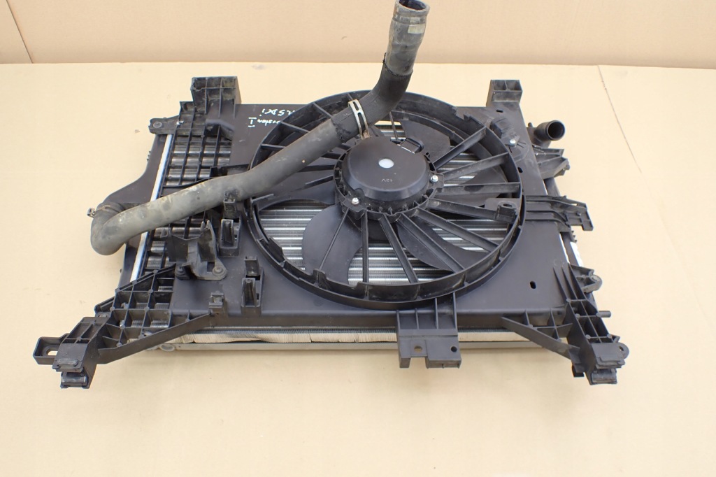 Радіатор кондиціонера конденсатор вентилятор dacia duster 1 1.5dci 691274 в Україні