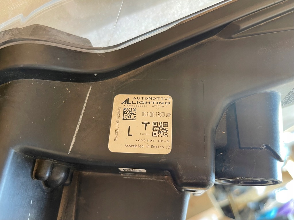 фото №10, Tesla 3 iii лампа протитуманні протитуманна фара ліва 17-21r 1077395-00-d