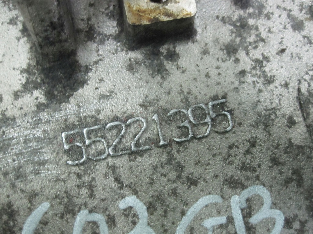 фото №6, Combo doblo 1.3 cdti a13fd 263a2000 14r кронштейн двигуна 55221395