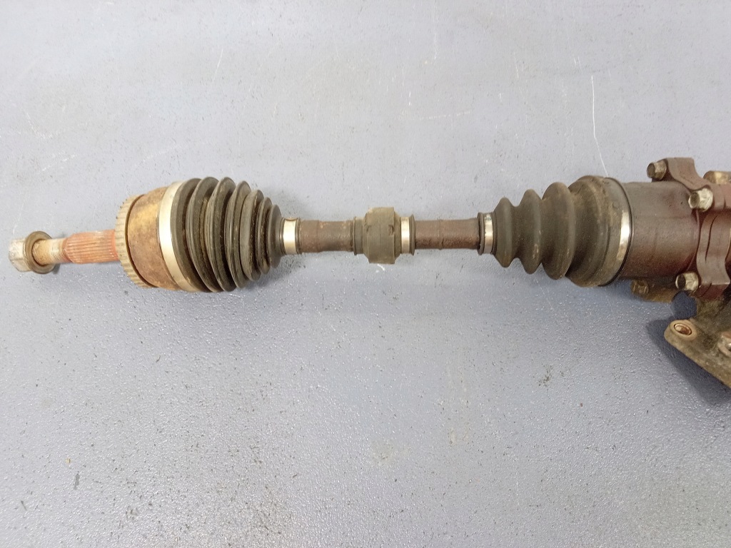 фото №7, X-trail i t30 2.2 dci приводной вал перед правая передняя