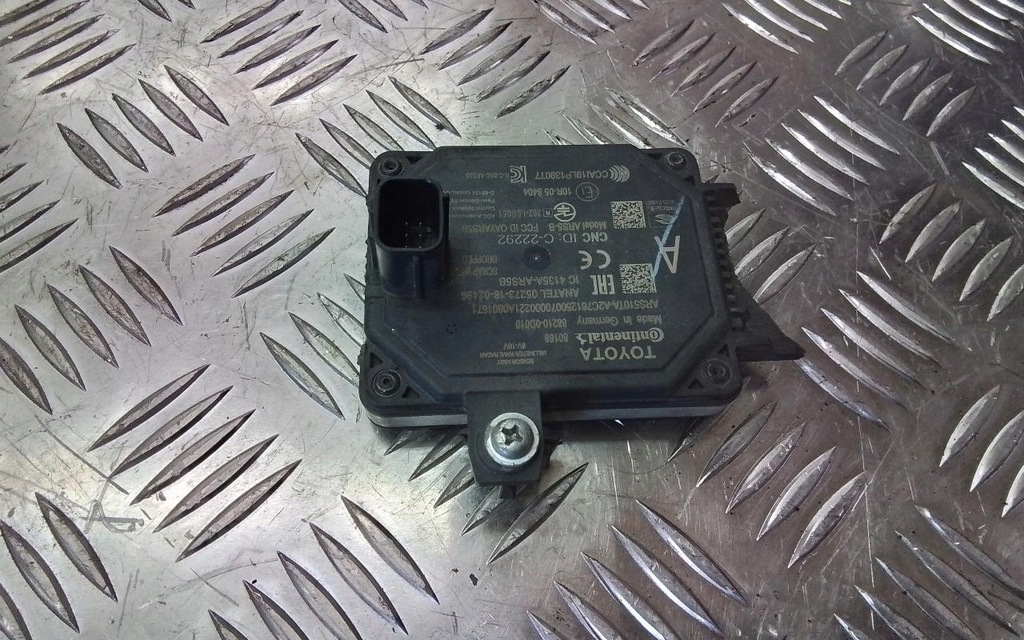 фото №1, Toyota yaris iv 2022 радар distronic 88210-0d010