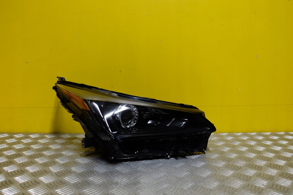 фото №1, Lexus nx nx200t nx300h 2018- фара лампа full led правая usa