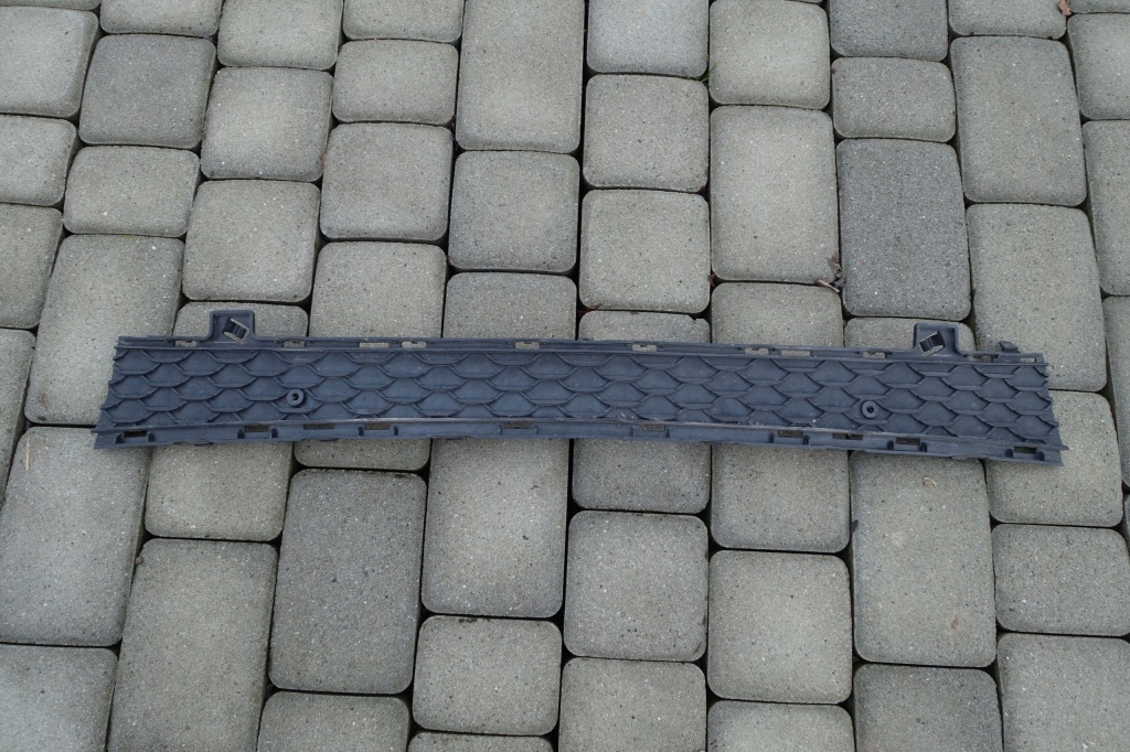 фото №1, Mercedes gle w167 amg решітка середня захист оригінал a1678858005