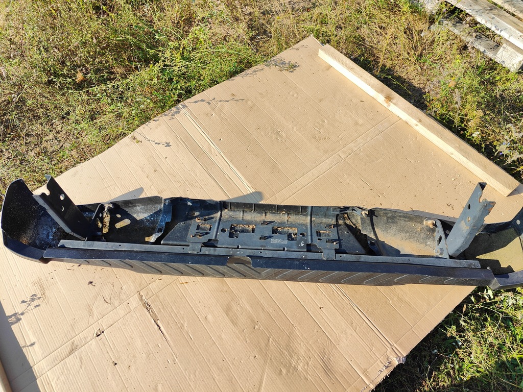 фото №8, Nissan navara np300 d23 iv 2015-бампер задняя задний + балка