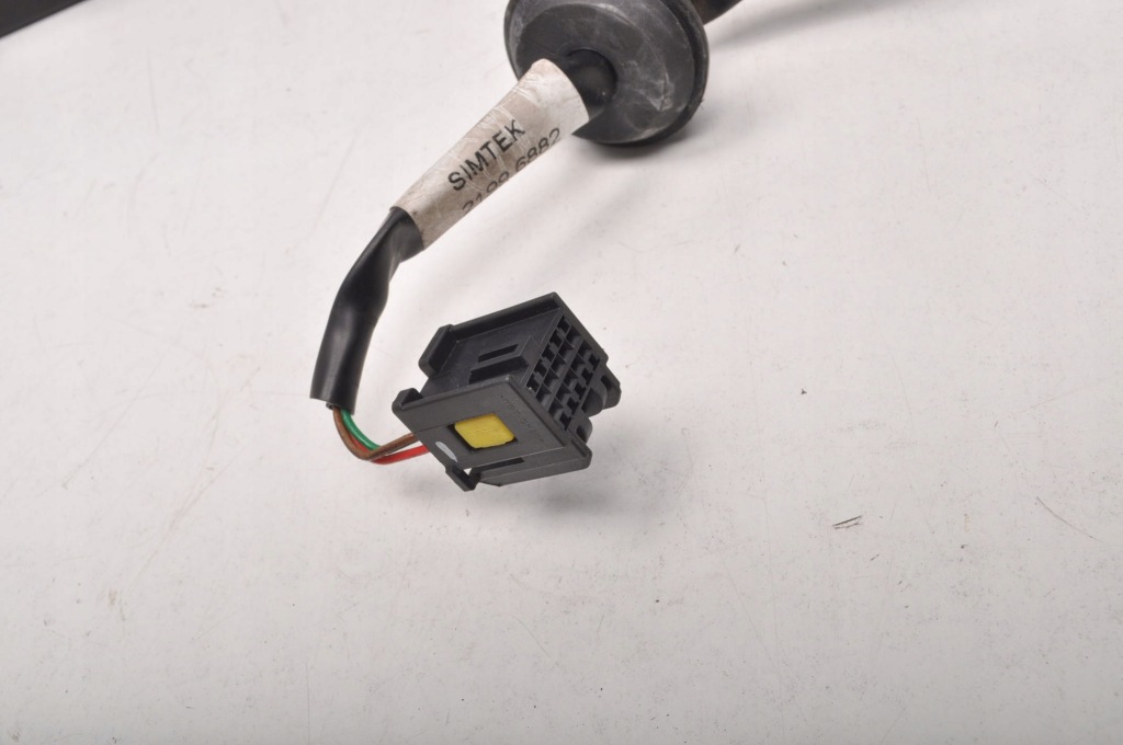 Chevrolet trax дзеркало праве електричний 3 pin uk 21996882 в Україні