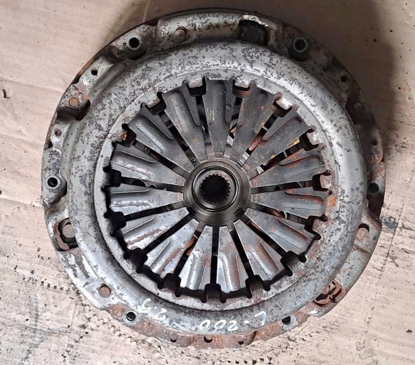 фото №7, L200 2.5 td колесо двомасовий притиск комплект pajero