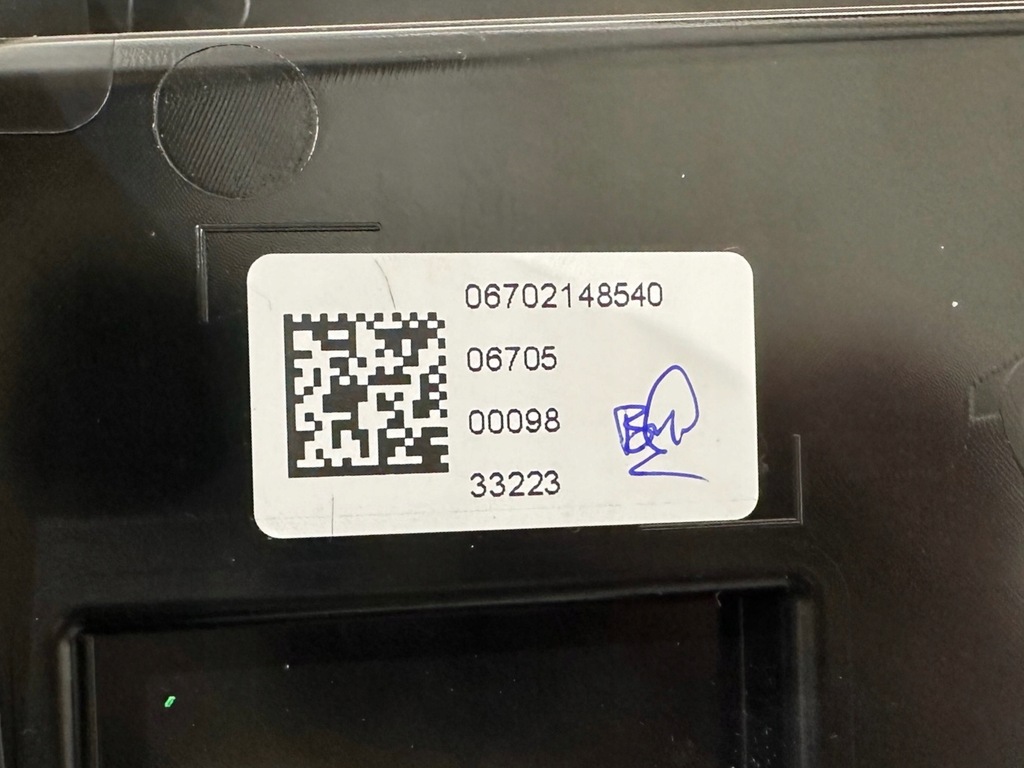 фото №8, Maserati mc20 правая задняя лампа 670214854