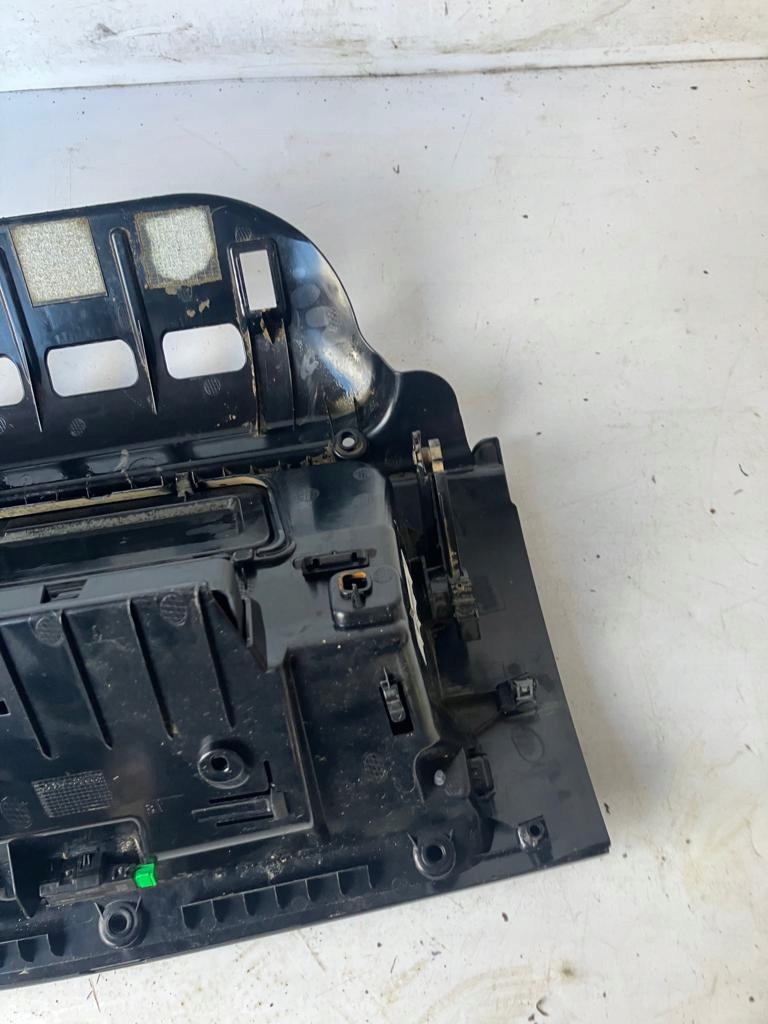 фото №5, Бардачок пассажира volvo xc40