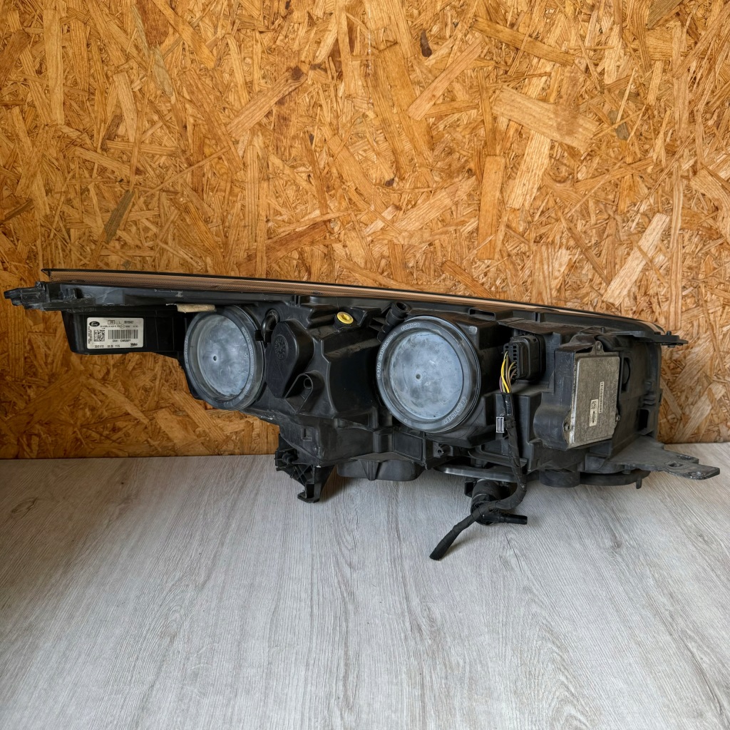 Купить Фара левая правый  фонари передние комплект ford kuga 2 mk2 рестайлинг  led 2019 год