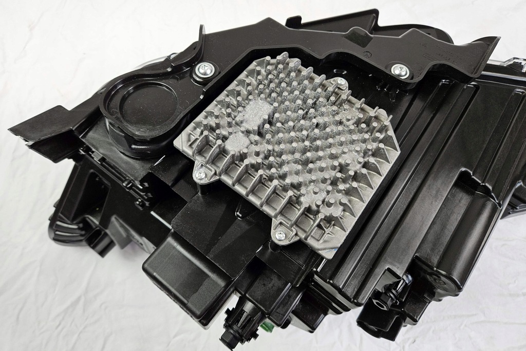 фото №12, Правая лампа перед maserati levante i lift trofeo full led 06701595360