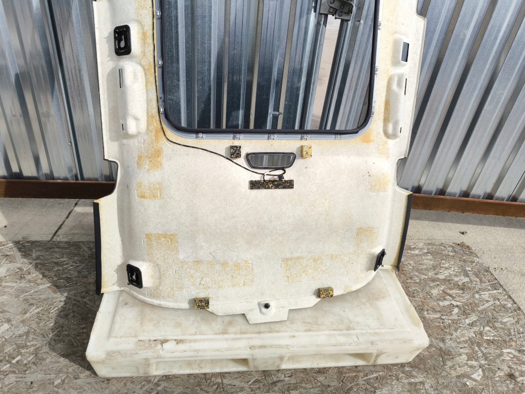 фото №11, Потолок audi a4 b9 s line avant kombi 8w9867506j rv8 панорама