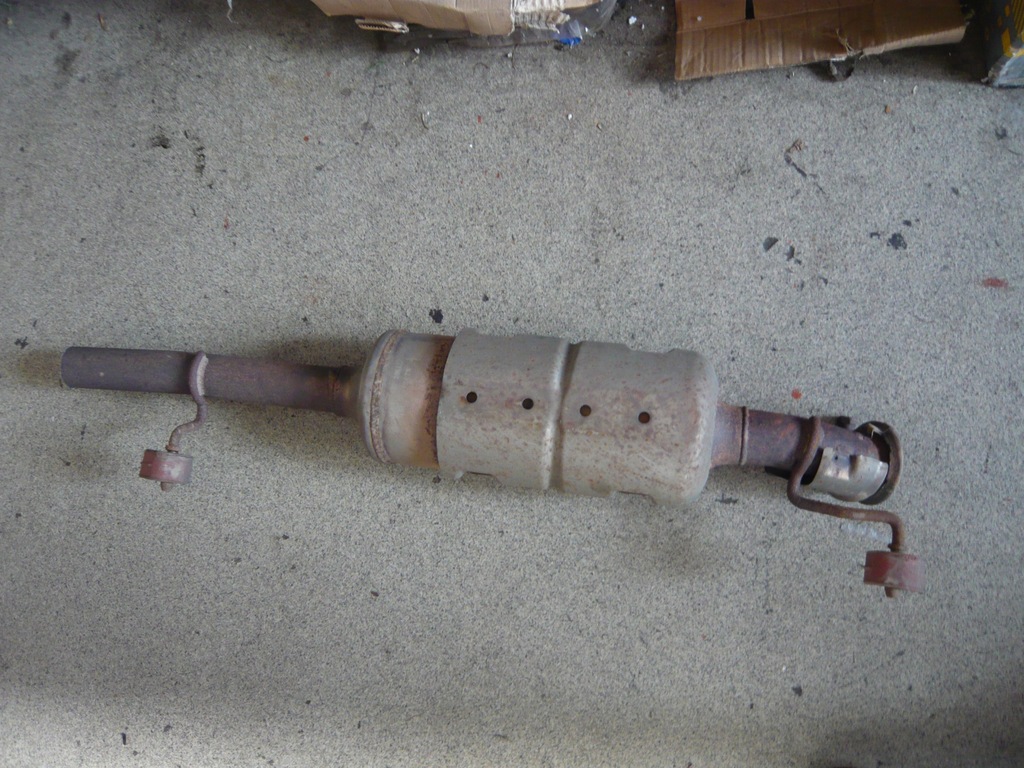 фото №1, J7bg-5e212-ad ford ka+ катализатор сажевый фильтр 82385741