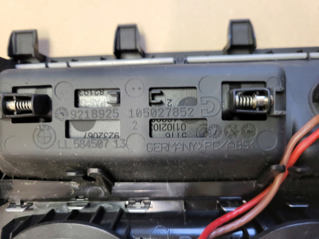 фото №15, Бардачок кронштейн na чашка підсклянник рамка прикурювач роз'єм bmw 3 f30 оригінальний номер eu