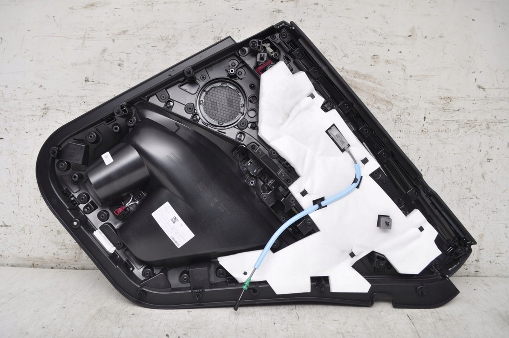 фото №8, Bmw ix3 g08 обшивка двері лівий задня 21r