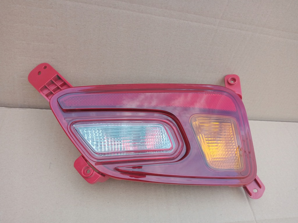 фото №1, Hyundai kona левая лампа задняя 92405-j9010