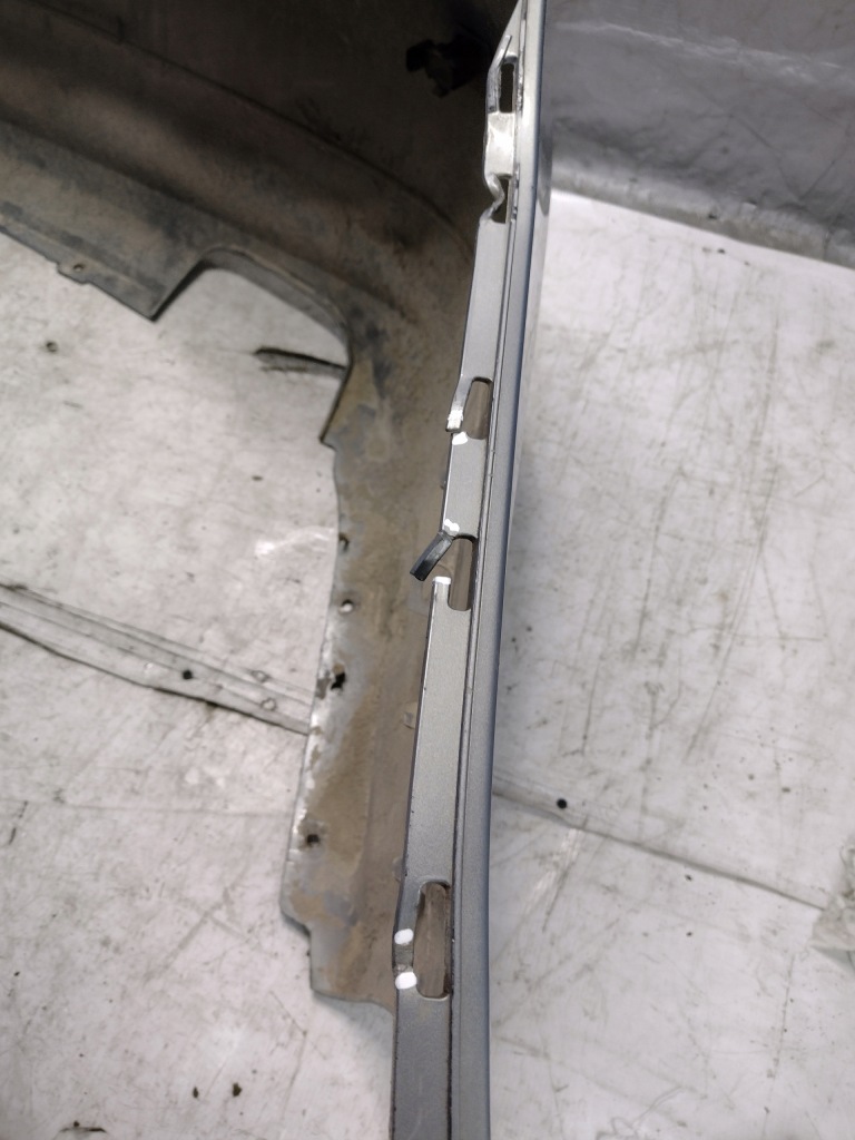 Бампер задній bmw e90 pdc k: arktis металік a34/7 Недорого