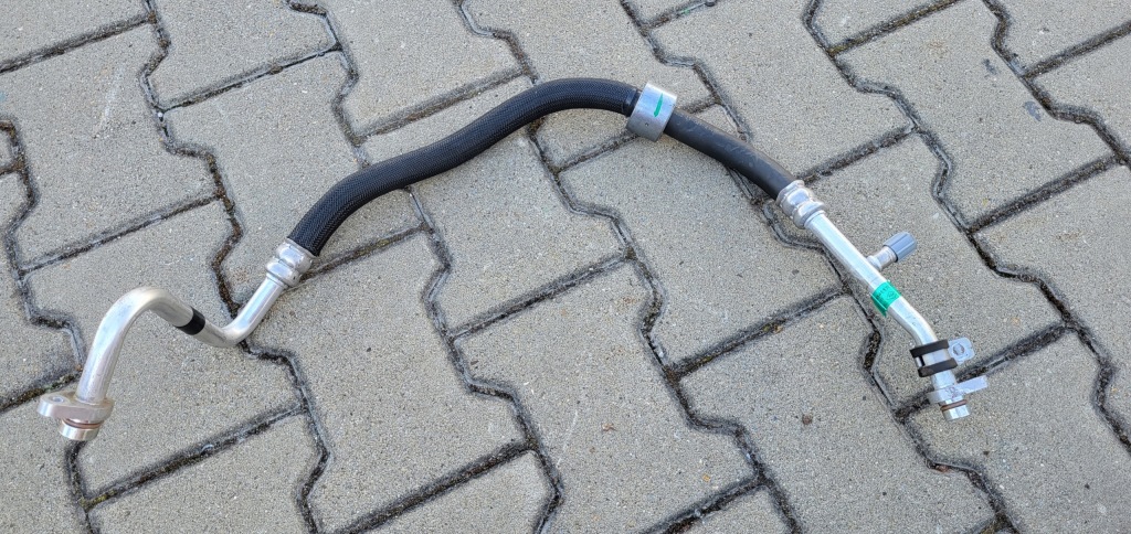 фото №1, Renault captur шланг кондиціонера tce 924546570r