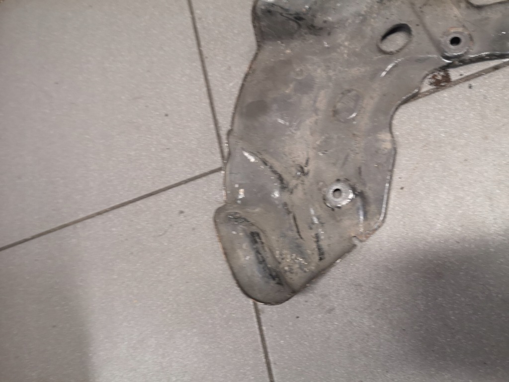 фото №10, Защита диск правый перед audi a8 d3 4e0615312d