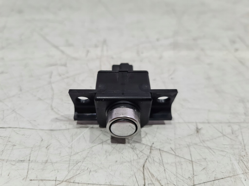 фото №1, Кнопка бардачка jaguar xf x250