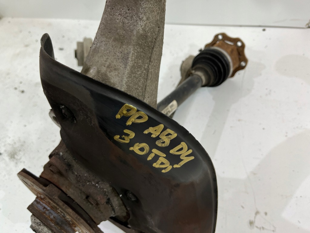 фото №5, Поворотний кулак правий перед audi a8 d4 3.0 tdi комплект !