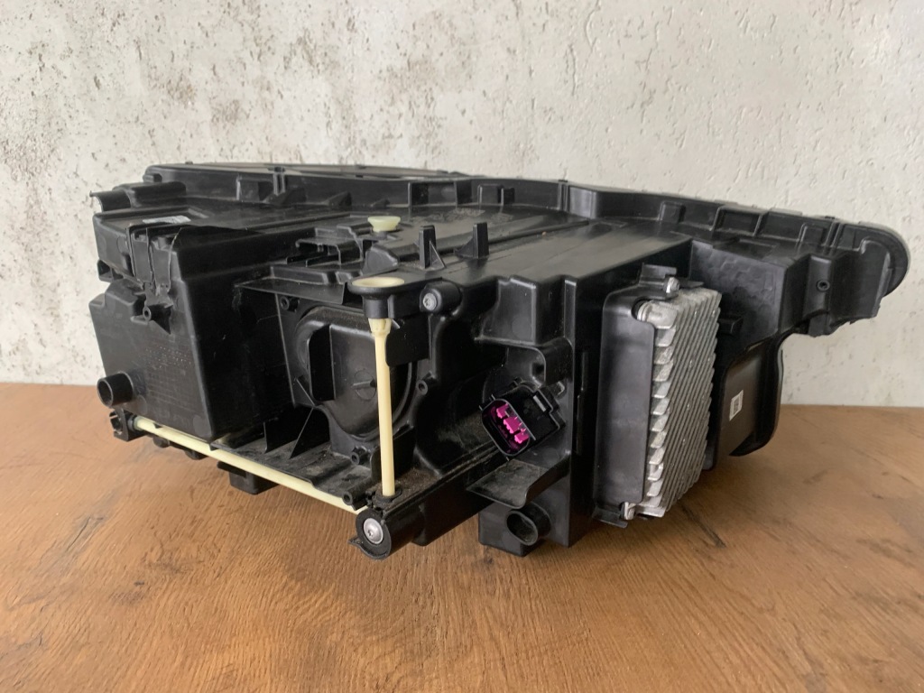 фото №7, Audi q4 e-tron лампа левая передняя перед full led matrix 89a941035 europa