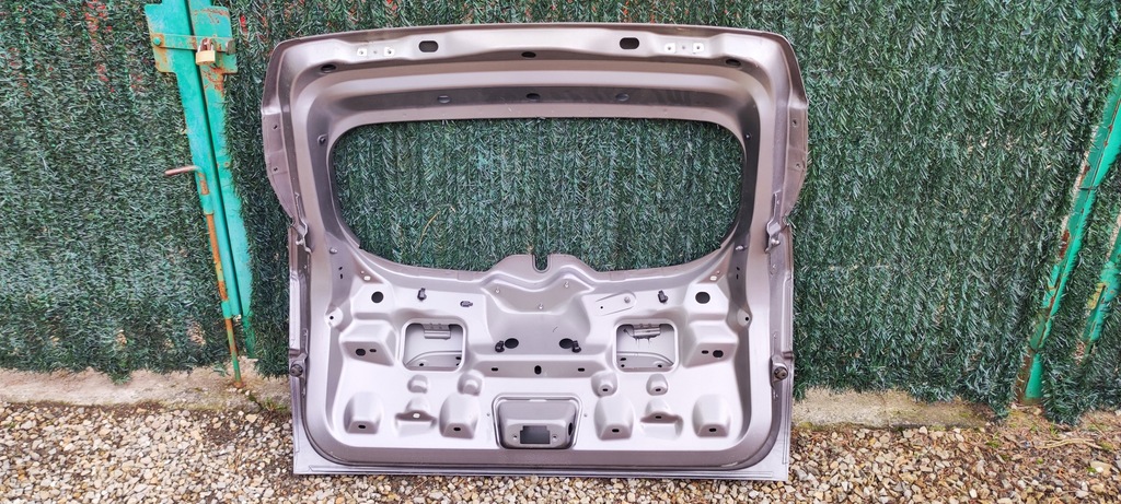 фото №4, Крышка багажника задняя renault captur