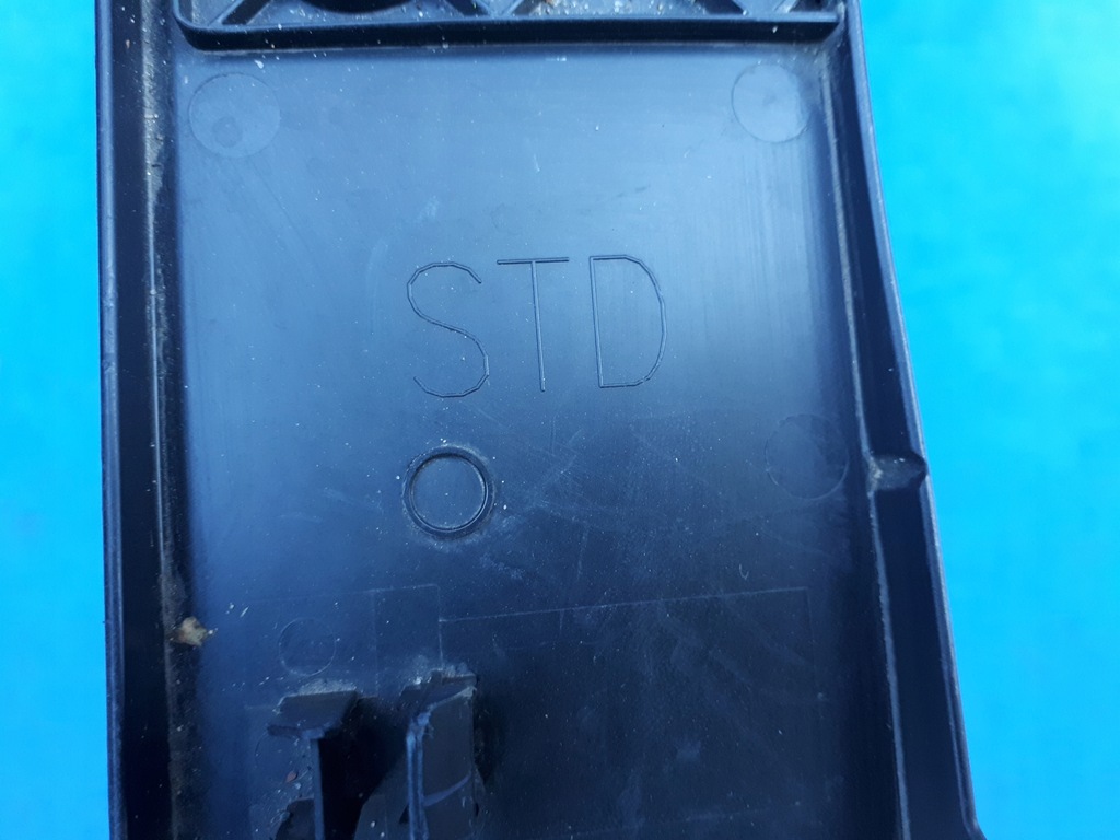 фото №6, Toyota rav4 2019- 19- подкладка pod номерной знак rej.