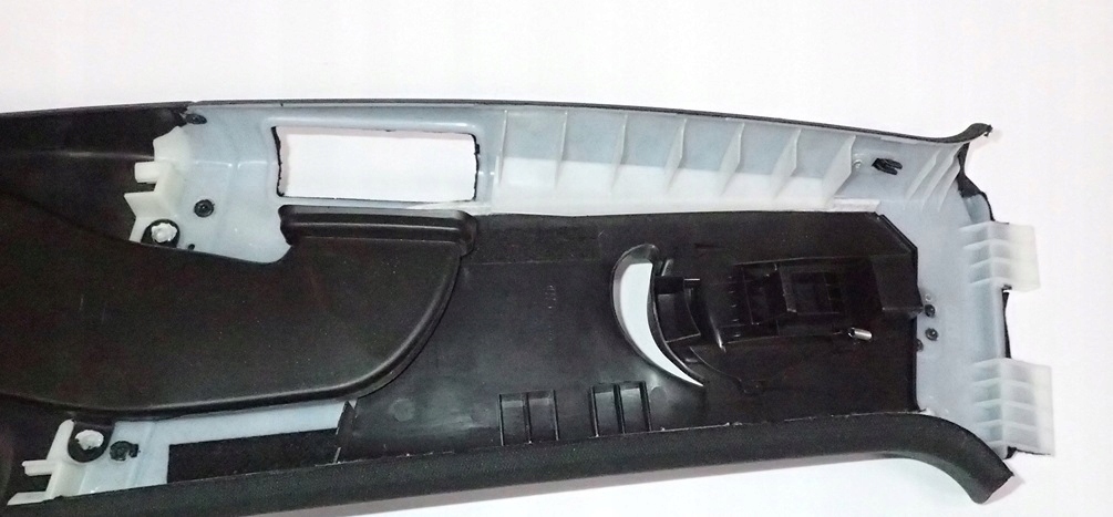 фото №9, Обшивка стойка b pas правая 4l0867240a/b audi q7 4l