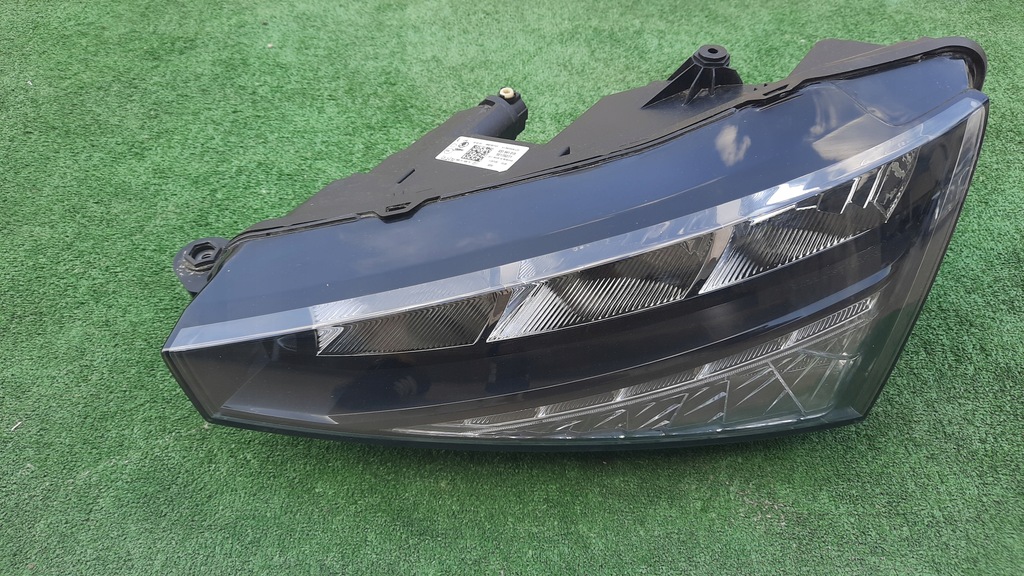 фото №1, Skoda scala 657 full led лампа передня