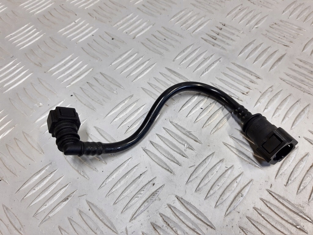 фото №1, Sandero ii трубка wąż шланг пального