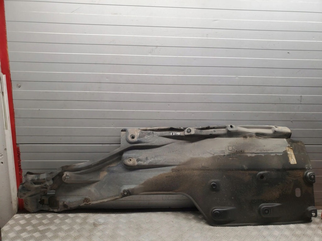 Купить Chrysler pacifica 68227438ab правая сторона нижние