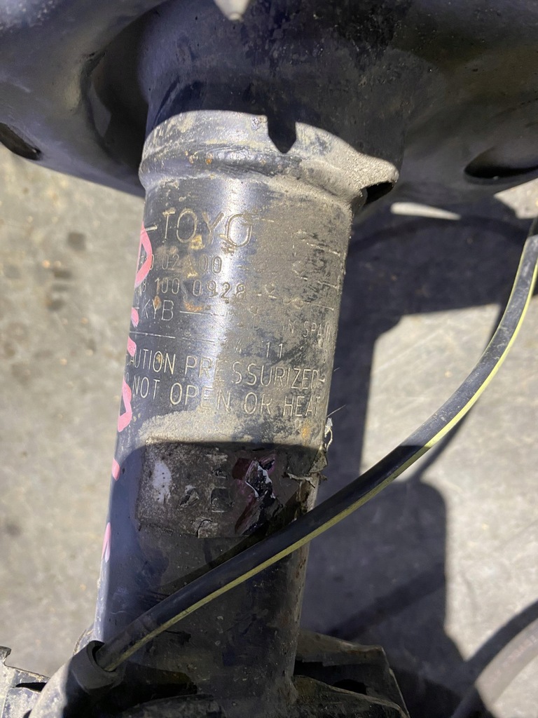 фото №8, Toyota auris ii поворотный кулак правая перед