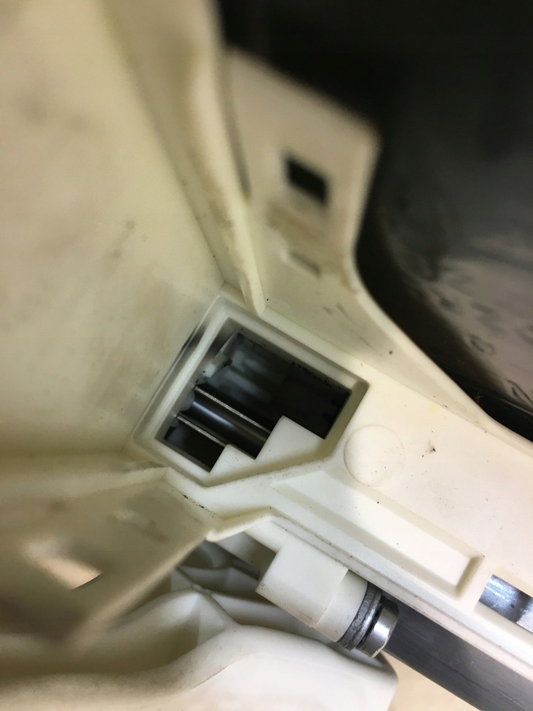 фото №12, Подъемник стекло левый задняя discovery iii 994728