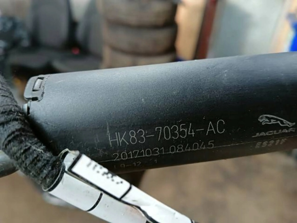 фото №6, M19 амортизаторы крышки задняя jaguar f-pace hk83-70354-ac