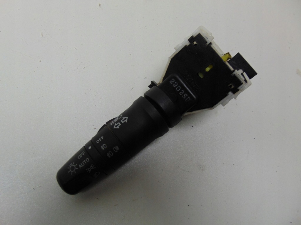 фото №1, Выключатель переключатель света противотуманных фар nissan nv200 2012rok europa