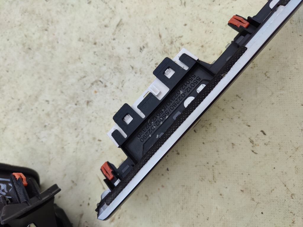 фото №5, Впуск повітря решітка обдув права ліва toyota corolla e21 55011-02300