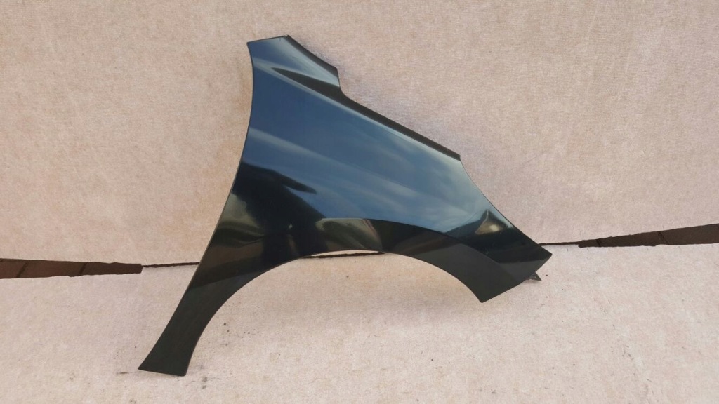 фото №1, Крыло правый перед peugeot 207