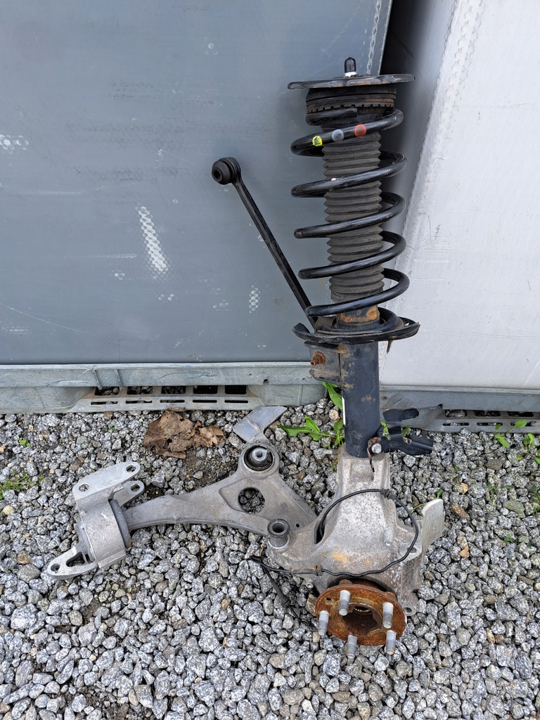 фото №1, Поворотный кулак амортизатор рычаг правый перед range evoque 2 k8d2-3k206-ac