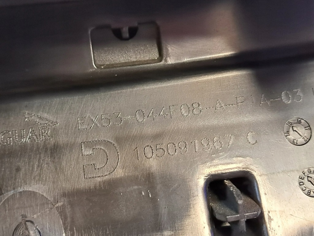 фото №5, Jaguar f-type 2016 панели приборная, консоль