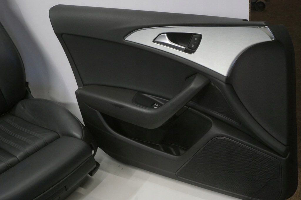 фото №12, Audi a6 c7 sedan s-line сидіння заднє сидіння підігрів