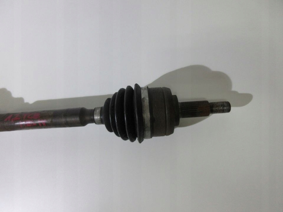 фото №2, Приводной вал правая перед renault megane iv 1.2 tce