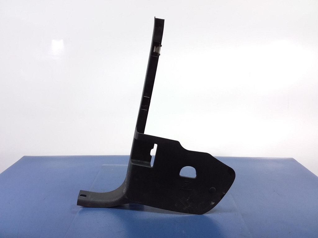 Купити Ford mustang v накладка стійка a ліва нижня