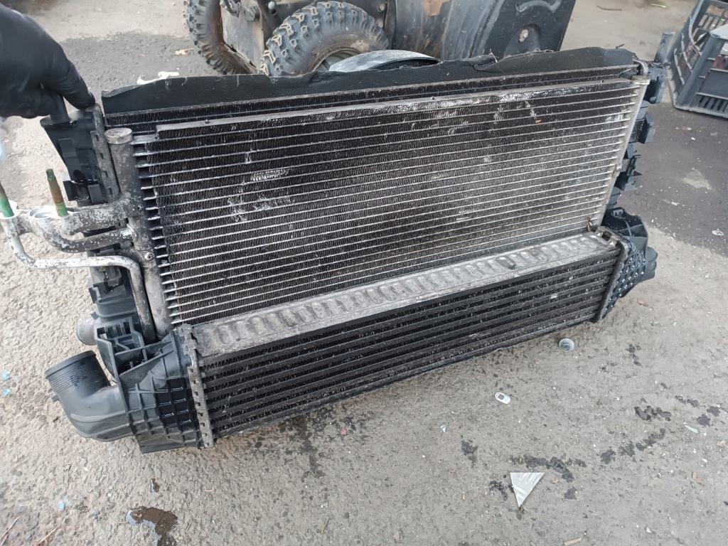 Купити Комплект радіатор ford c-max 2.0tdi