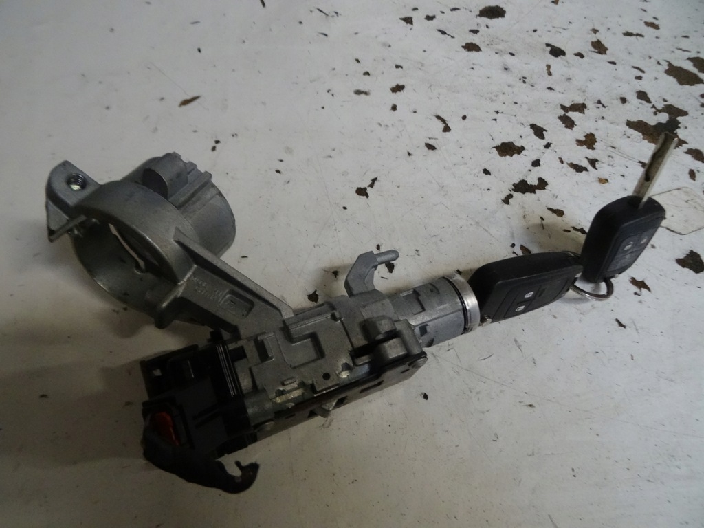 фото №1, Замок запалювання ключ opel zafira c